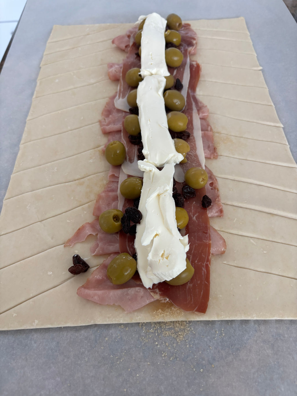 Hojaldre relleno de jamón