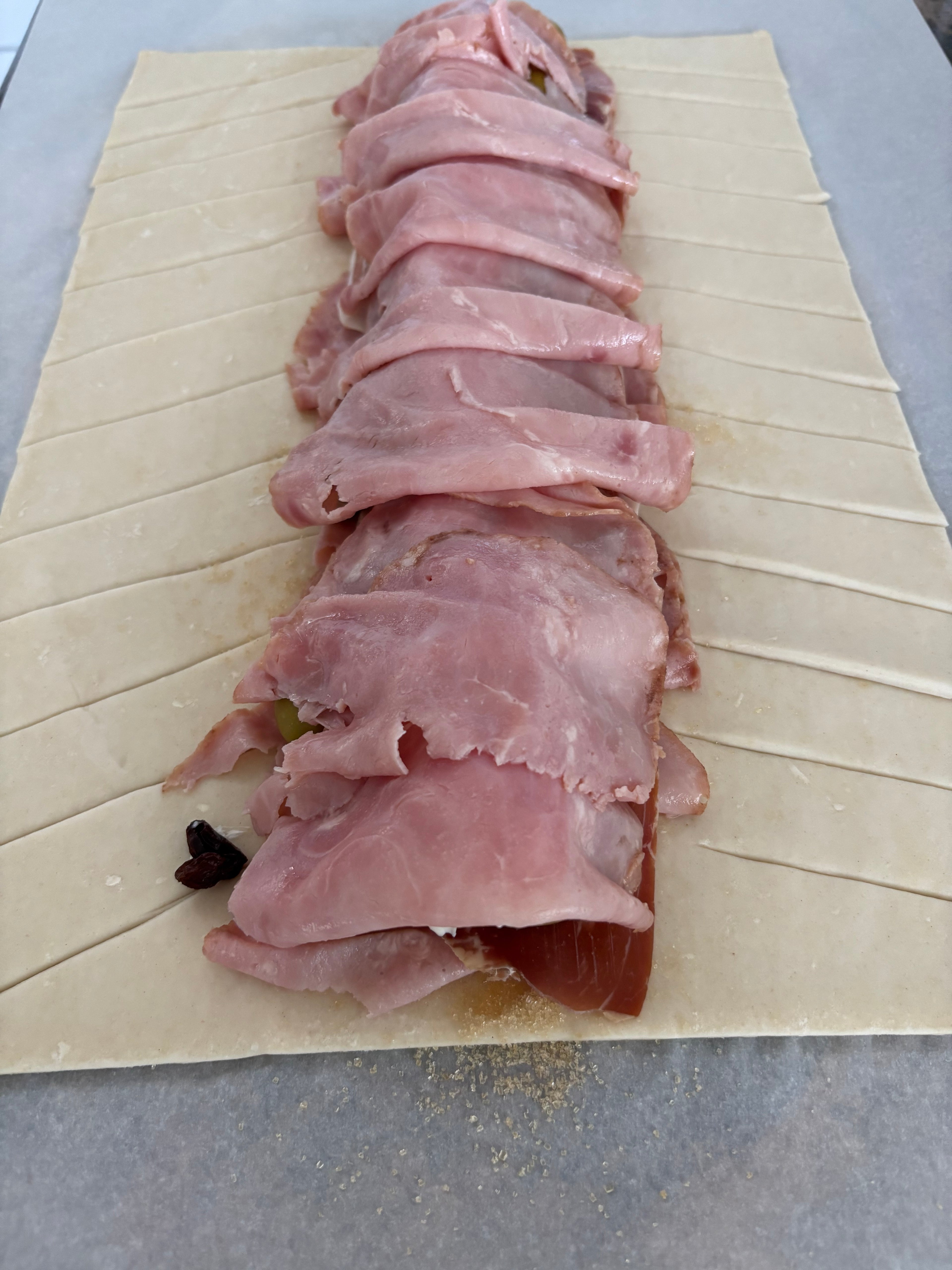 Hojaldre relleno de jamón