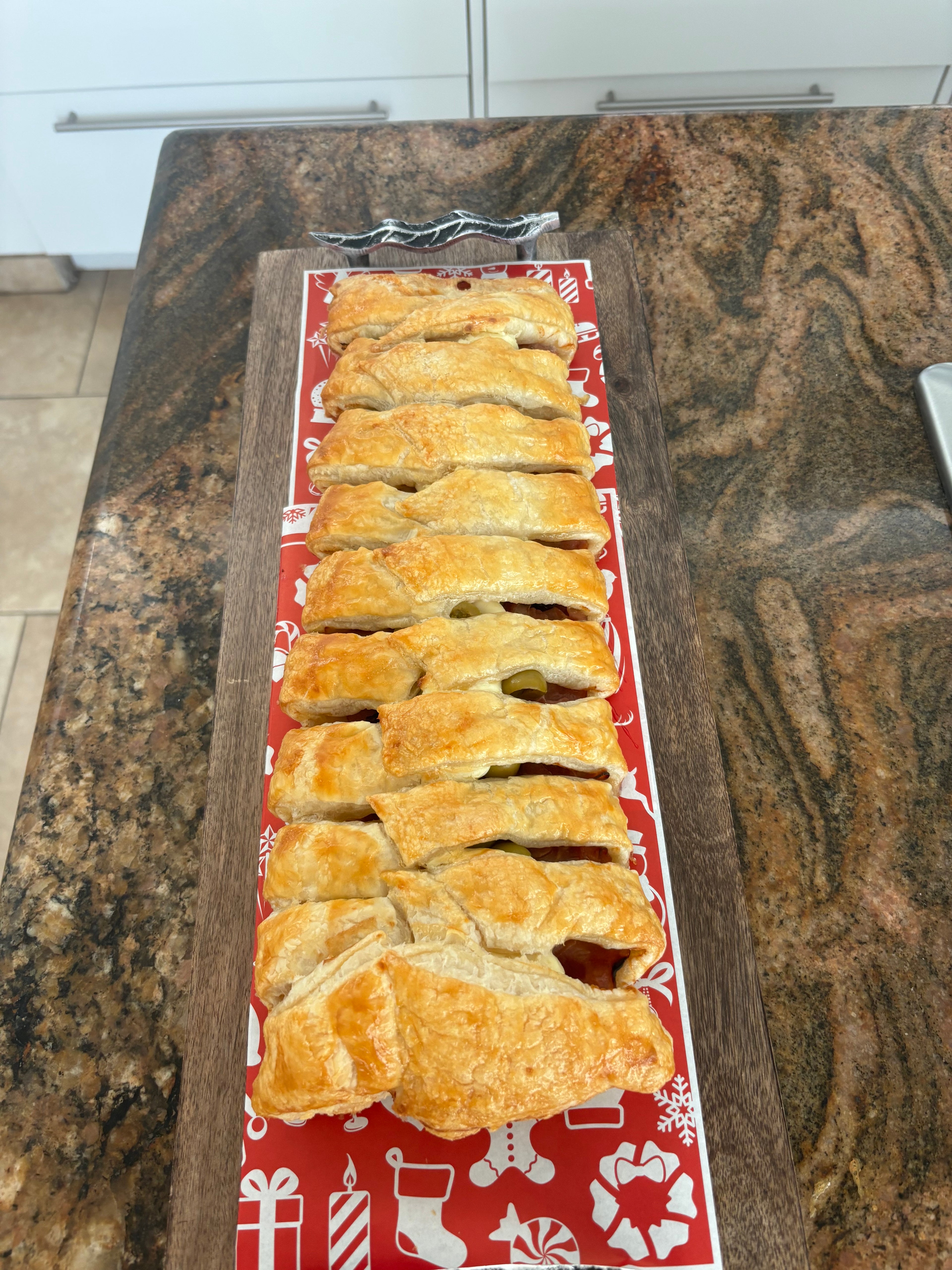 Hojaldre relleno de jamón